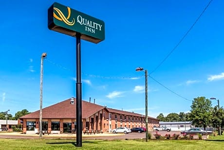 Quality Inn Batesville